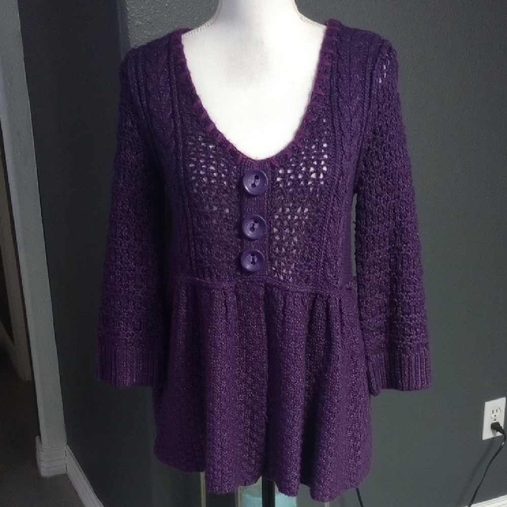 Elegant Purple V-Neck Women's Sweater